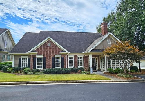 625 Aunt Lucy Ln Sw, Smyrna, GA, 30082-3567 | Card Image