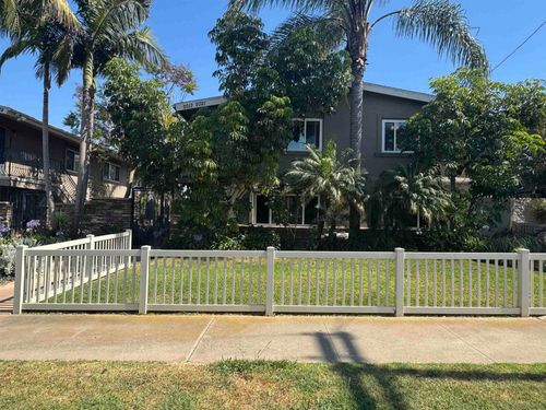 2017 Oliver, San Diego, CA, 92109 | Card Image