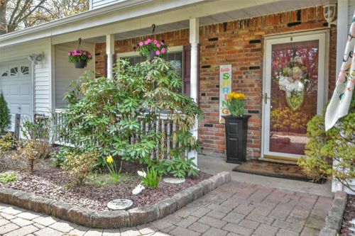 6 Kohler Ct, Congers, NY, 10920-1506 | Card Image