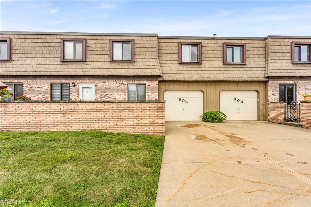 Residential in Broadview Heights 2