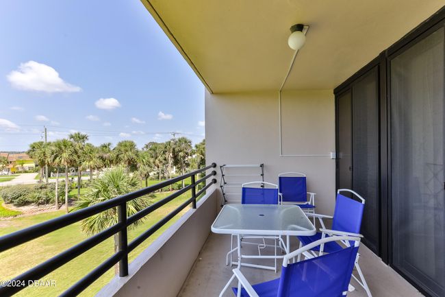 2B1 - 1 Oceans West Blvd, Condo with 2 bedrooms, 2 bathrooms and null parking in Daytona Beach Shores FL | Image 20