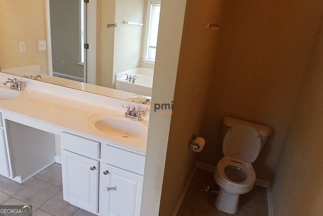 3608 Wood Point Way, House other with 3 bedrooms, 3 bathrooms and null parking in Gainesville GA | Image 9