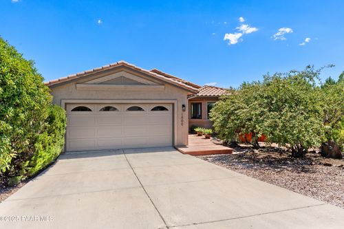 1800 Reading Ln, Prescott, AZ, 86301-5500 | Card Image