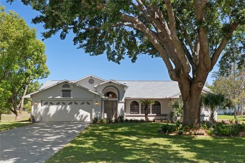 18652 Autumn Lake Blvd, Hudson, FL, 34667-6473 | Card Image