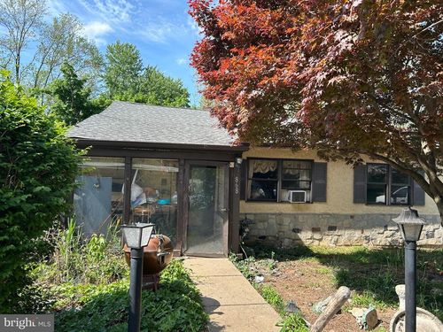868 Tyson Ave, ABINGTON, PA, 19001-4309 | Card Image