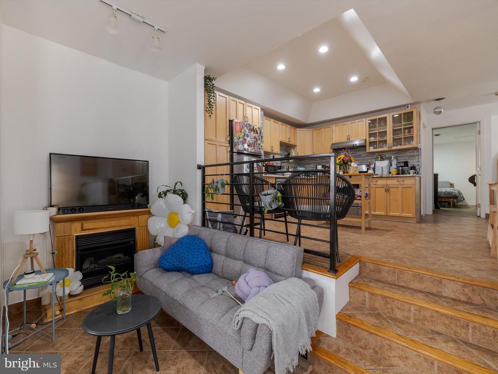 Residential Income in PHILADELPHIA 5