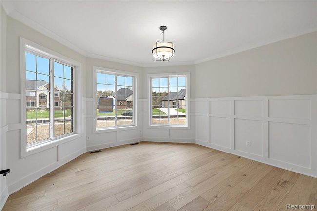 682 Westlake Ave, House other with 4 bedrooms, 4 bathrooms and null parking in Oxford MI | Image 5
