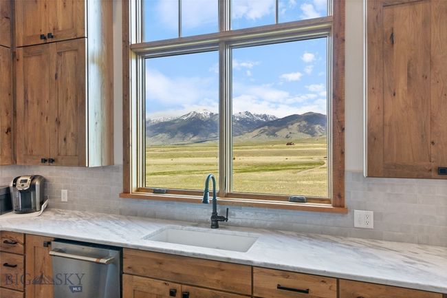 views from every window | Image 21