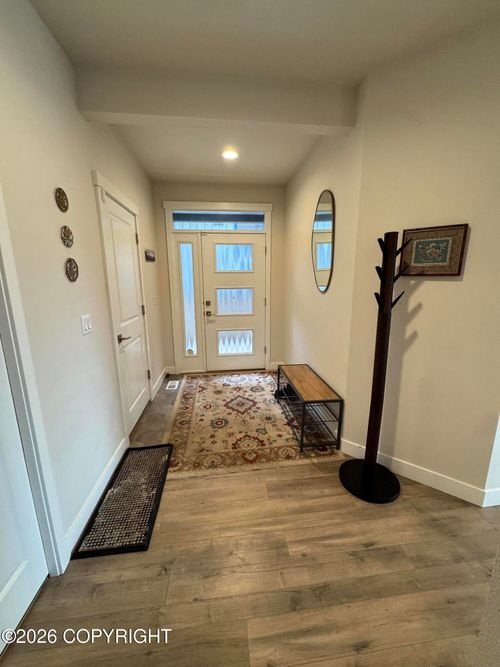 1-1541 G St, Anchorage, AK, 99501-5031 | Card Image