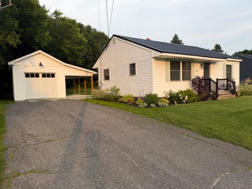 75 Dupont Dr, Presque Isle, ME, 04769-2920 | Card Image