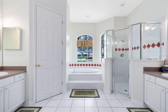 primary En Suite | Image 26