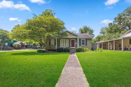 2023 Edinburgh Ave, Baton Rouge, LA, 70808-3916 | Card Image