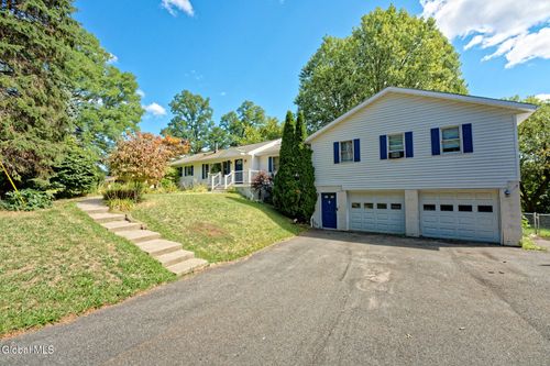 58 Beach Rd, Halfmoon, NY, 12065-7925 | Card Image