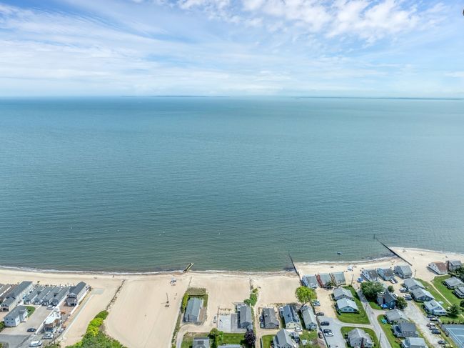 15 Hawks Nest Rd, House other with 3 bedrooms, 2 bathrooms and 3 parking in Old Lyme CT | Image 7