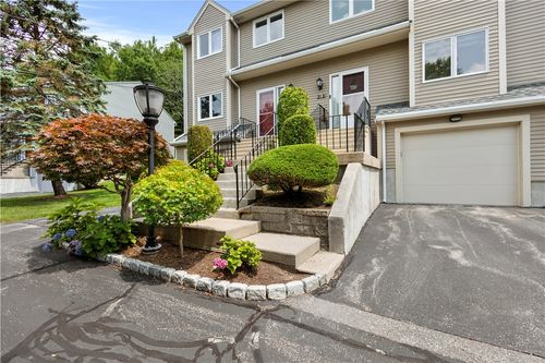 unit-b-31 Waterview Dr, Smithfield, RI, 02917-1785 | Card Image