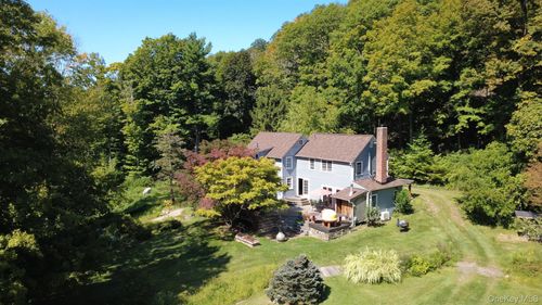 51 Reservoir Rd, Cornwall, NY, 12518-2135 | Card Image
