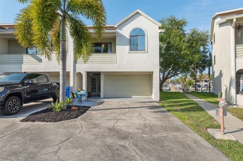 2387-2387 Hanover Dr, DUNEDIN, FL, 34698-2559 | Card Image