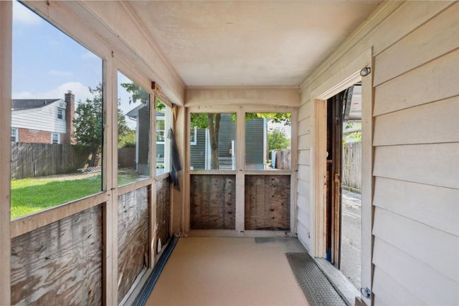 634 Adams Ave, House other with 3 bedrooms, 2 bathrooms and null parking in Lindenhurst NY | Image 27