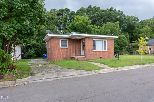 612 Martha St, Durham, NC, 27707-4230 | Card Image