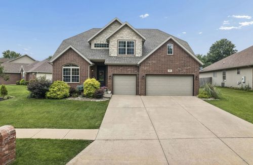 653 Greer Ave, Nixa, MO, 65714-7637 | Card Image