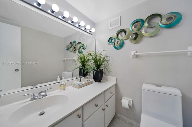 PH15 - 1200 West Ave, Condo with 1 bedrooms, 1 bathrooms and null parking in Miami Beach FL | Image 17