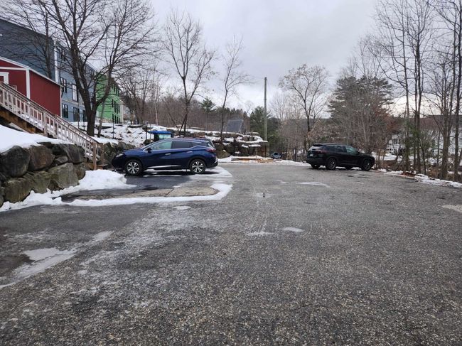 APT-1B - 30 Beech St, Condo with 2 bedrooms, 1 bathrooms and null parking in Bristol NH | Image 37