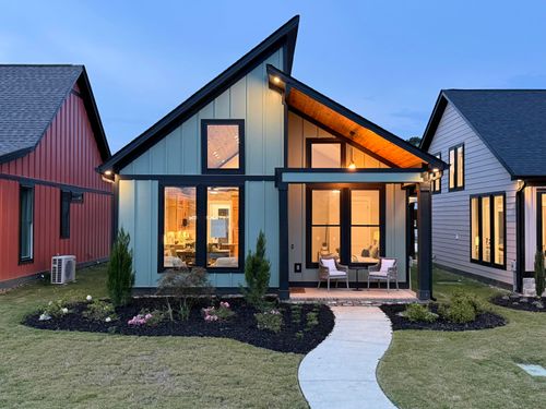 378 Idle Pl, Rossville, GA, 30741-7305 | Card Image