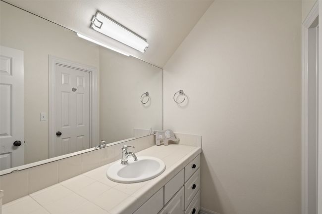 2413 Never Bend Cv, House other with 4 bedrooms, 4 bathrooms and 3 parking in Austin TX | Image 27