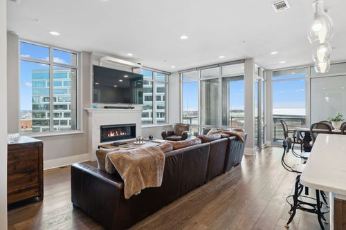 apt-107-20 Rutledge St, Nashville, TN, 37210-2097 | Card Image