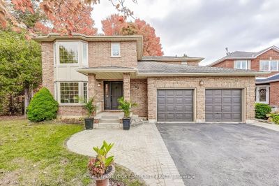 289 Tranquil Crt, House other with 4 bedrooms, 4 bathrooms and 6 parking in Pickering ON | Image 1