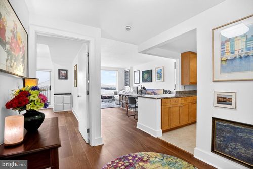 916-717 S Chris Columbus Boulevard, PHILADELPHIA, PA, 19147 | Card Image