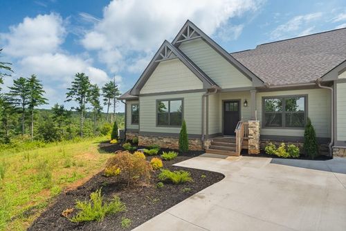 39 Mountaintown Overlook, Ellijay, GA, 30540-7797 | Card Image