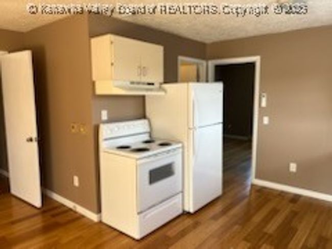 1501 15 Th St, House other with 4 bedrooms, 2 bathrooms and null parking in Nitro WV | Image 15