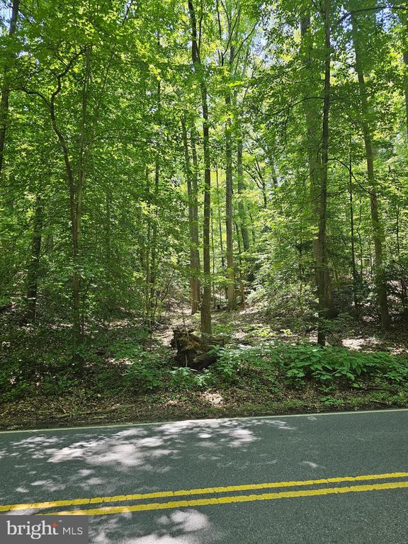 Land in CROWNSVILLE 2