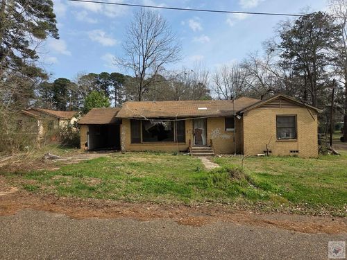 202 Maple St, Atlanta, TX, 75551-2533 | Card Image