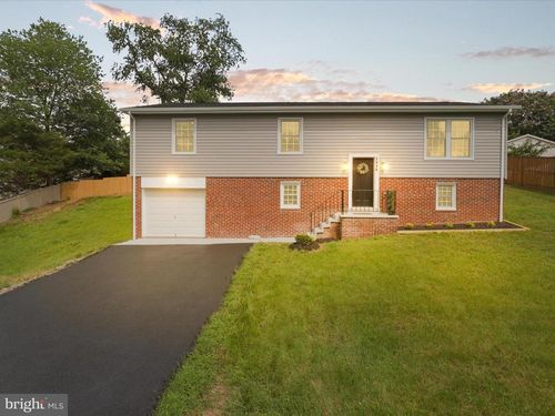 3416 Sunny View Dr, ALEXANDRIA, VA, 22309-1912 | Card Image