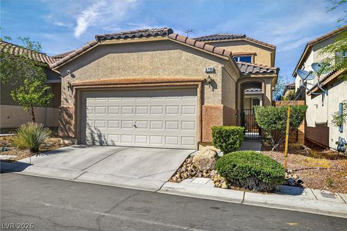 8796 Salvestrin Point Ave, Las Vegas, NV, 89148-4975 | Card Image