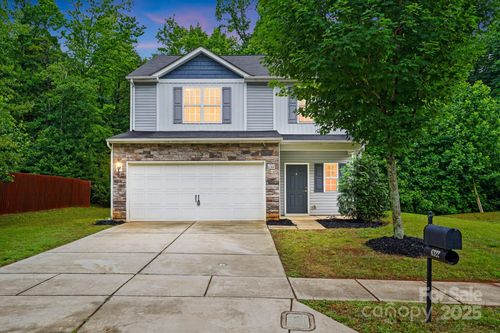 6322 Sydney Mae, Charlotte, NC, 28262-4704 | Card Image