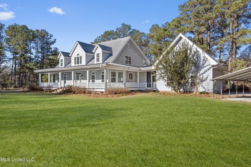 10120 Road 307, Perkinston, MS, 39573-3674 | Card Image