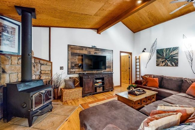 503 Avery Sheep Ranch Rd, House other with 3 bedrooms, 2 bathrooms and 6 parking in Avery CA | Image 6