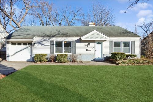 7521 High Dr, Prairie Village, KS, 66208-3639 | Card Image