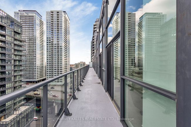 PH-2 - 169 Fort York Blvd, Condo with 8 bedrooms, 11 bathrooms and 6 parking in Toronto ON | Image 20