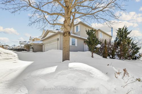 431 Veronica Dr, Kitchener, ON, N2A4E9 | Card Image