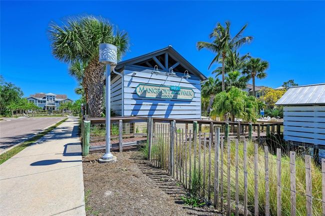 UNIT-201 - 241 Sapphire Lake Dr, Condo with 3 bedrooms, 3 bathrooms and null parking in Bradenton FL | Image 87