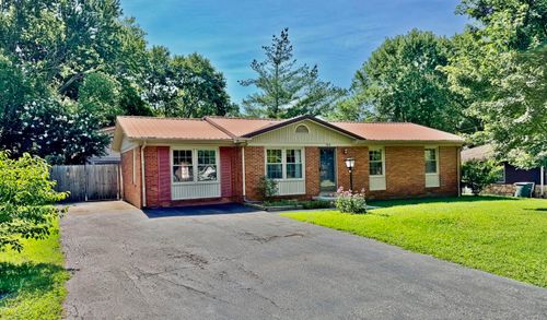 3412 Greenwood Dr, Hopkinsville, KY, 42240-3905 | Card Image