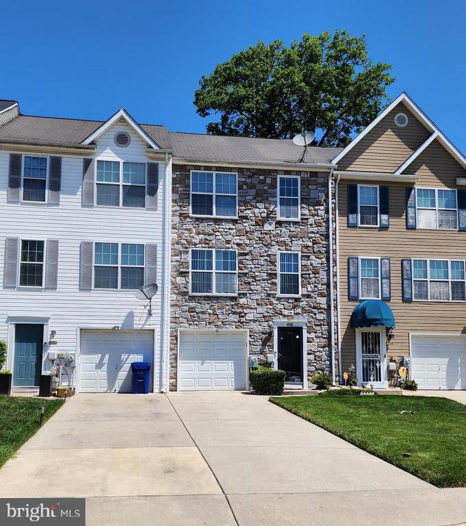 Cylburn Meadows Ct, Baltimore, MD 21215