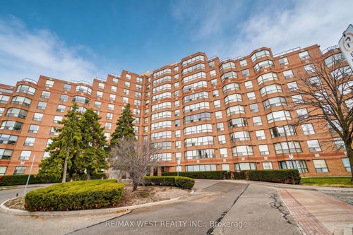 313-6 Humberline Dr, Etobicoke, ON, M9W6X8 | Card Image