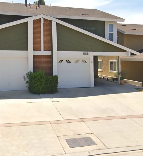 14158 Paddock St, Sylmar, CA, 91342-2958 | Card Image
