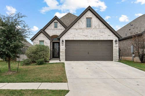 817 Blue Oak Blvd, San Marcos, TX, 78666-4646 | Card Image