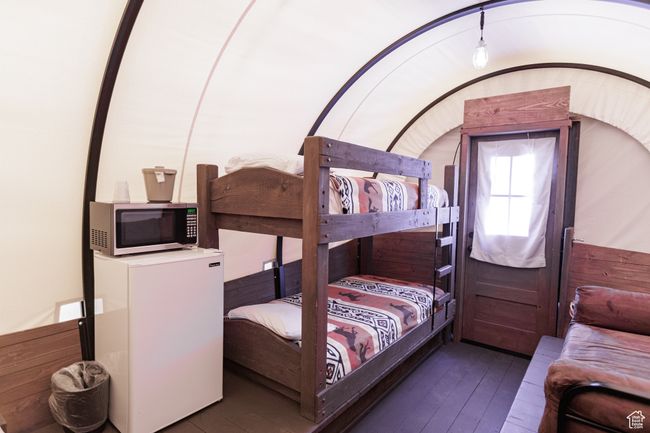 Wagon bunks | Image 9